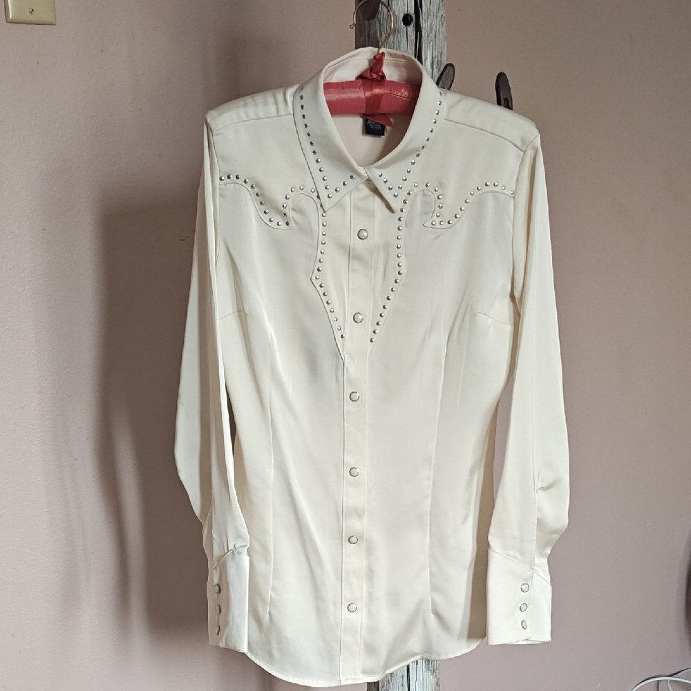 Wrangler Retro Women's Cream Button Down Shirt